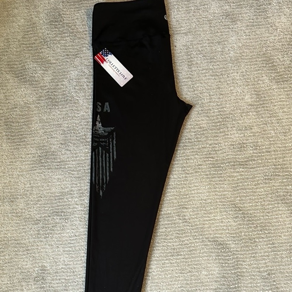 Black High-Waisted Leggings with Stretchy Fit